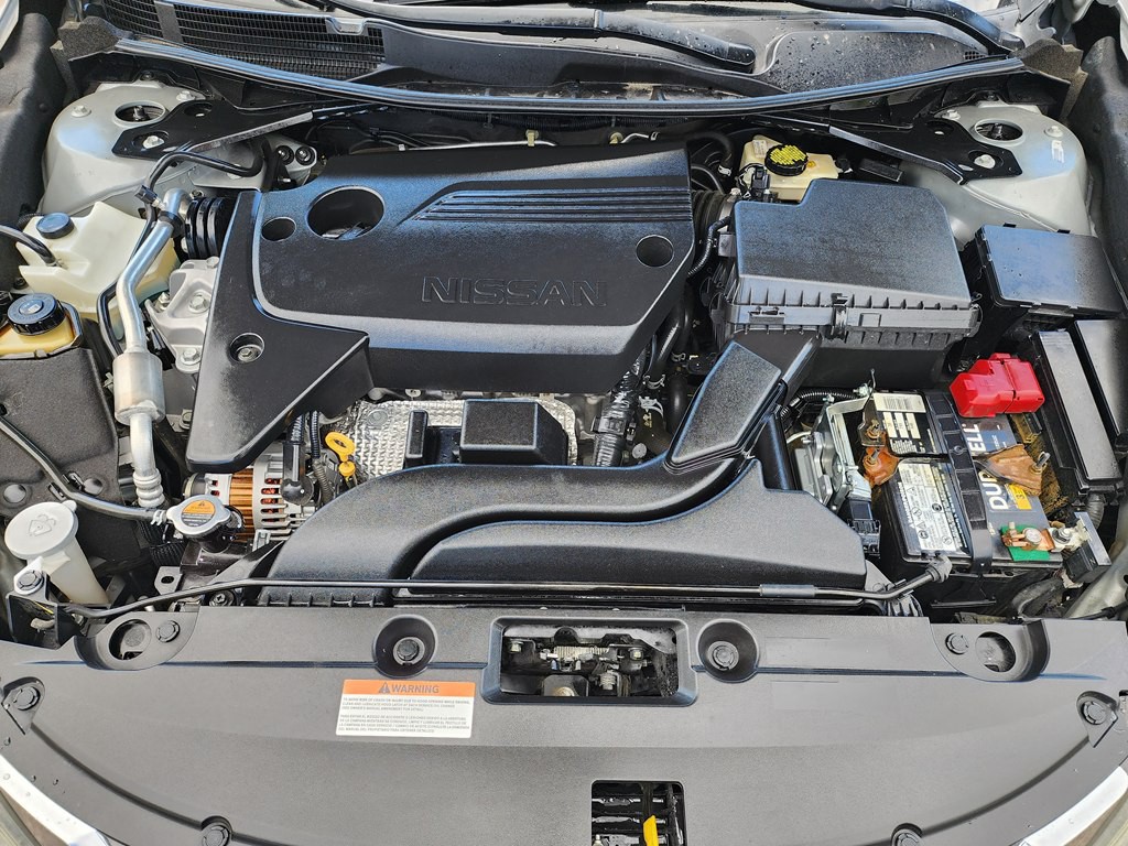 2016 Nissan Altima Image 27