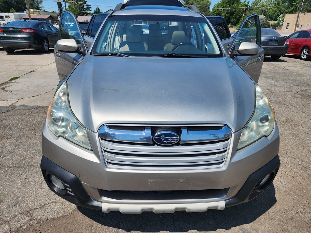 2014 Subaru Outback Image 3