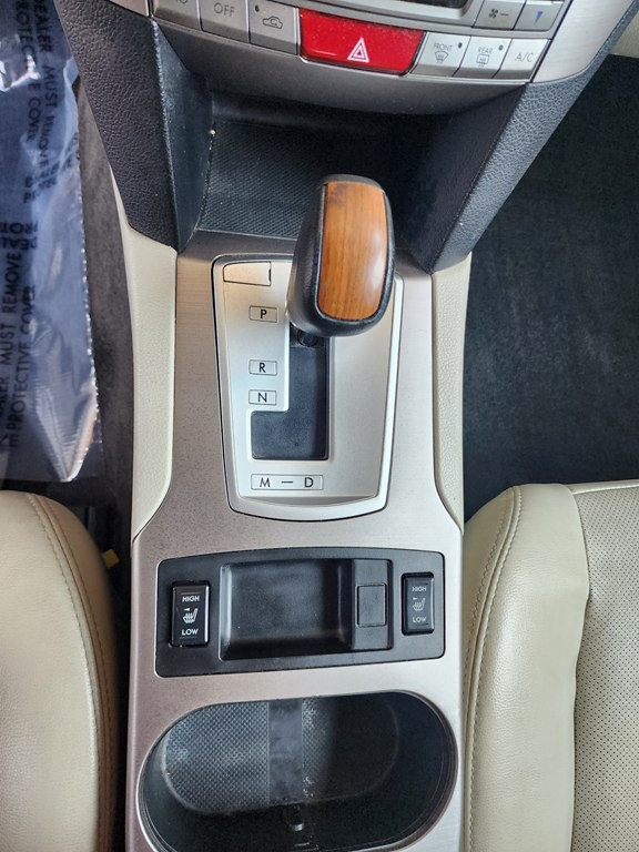 2014 Subaru Outback Image 28