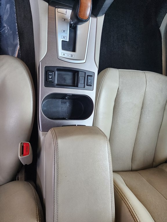 2014 Subaru Outback Image 29