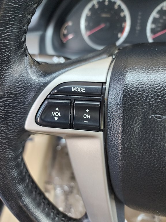 2011 Honda Accord Image 18