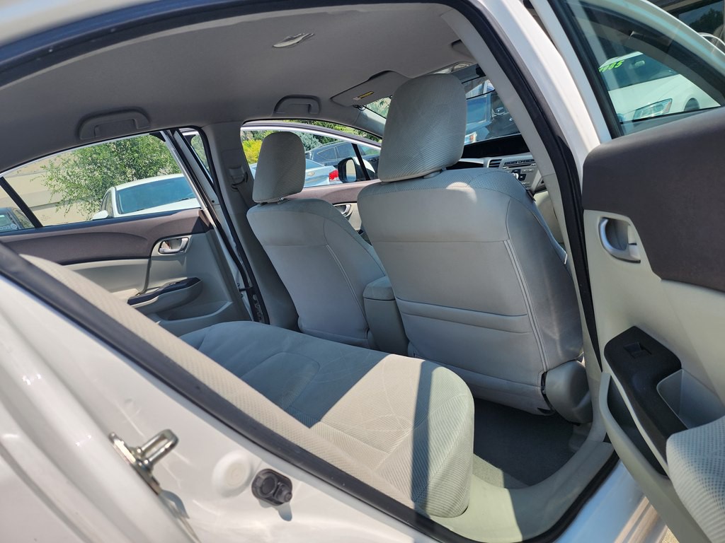 2012 Honda Civic Image 16