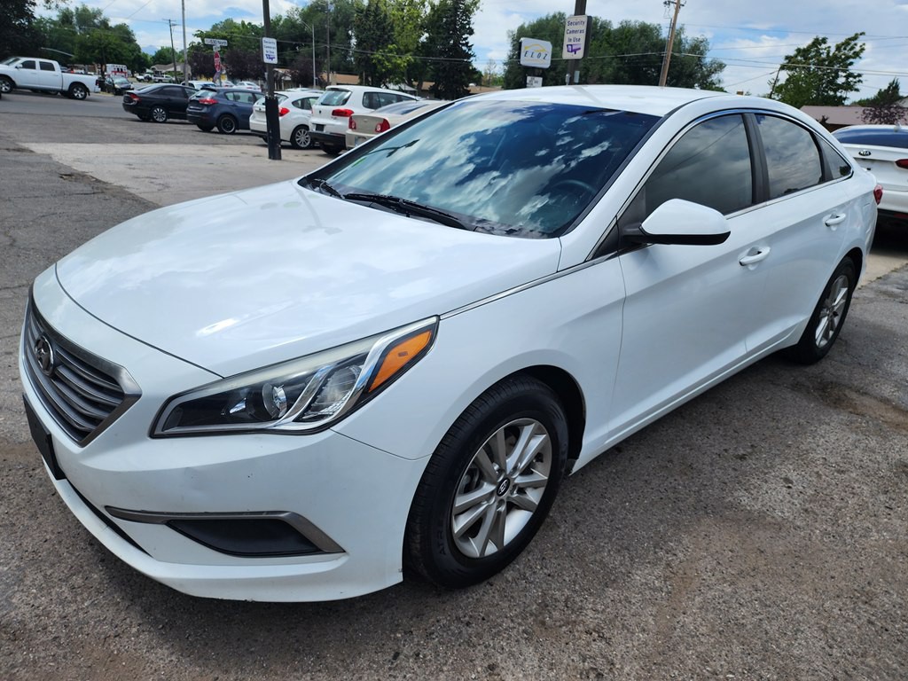 2017 Hyundai Sonata Image 4