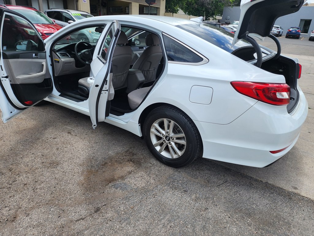 2017 Hyundai Sonata Image 8