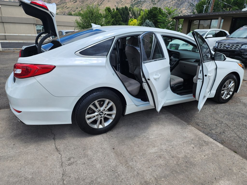 2017 Hyundai Sonata Image 10