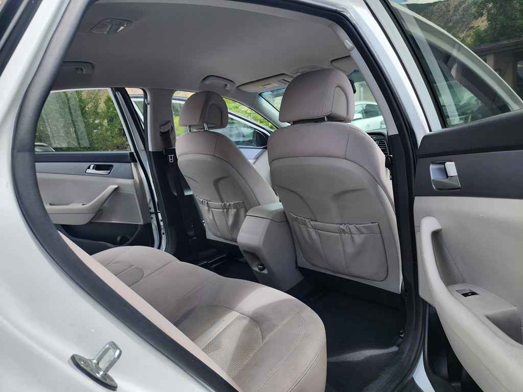 2017 Hyundai Sonata Image 17