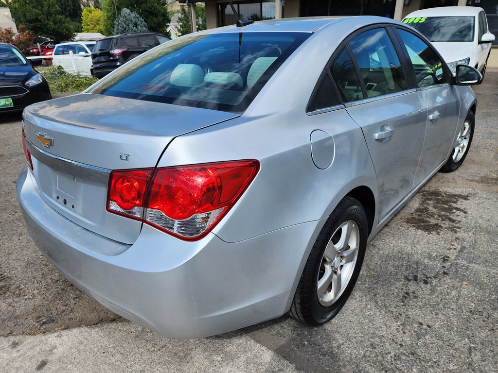 2011 Chevrolet Cruze Image 7