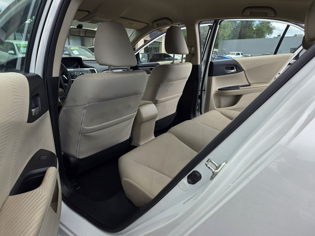 2014 Honda Accord Image 18