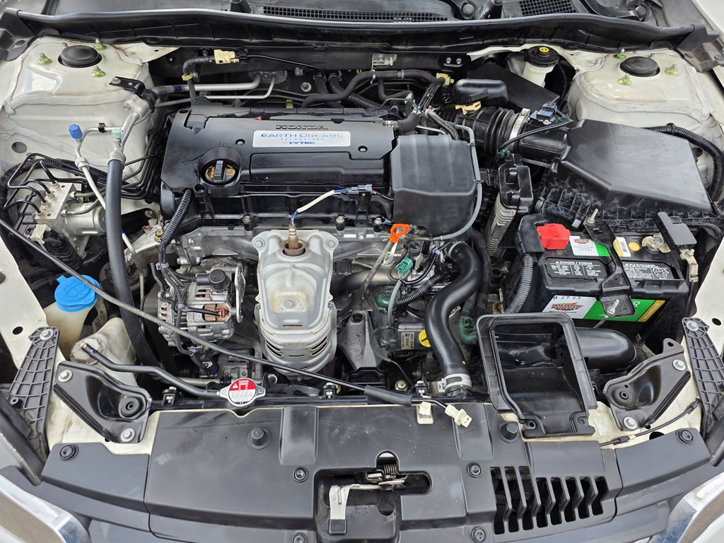 2014 Honda Accord Image 31