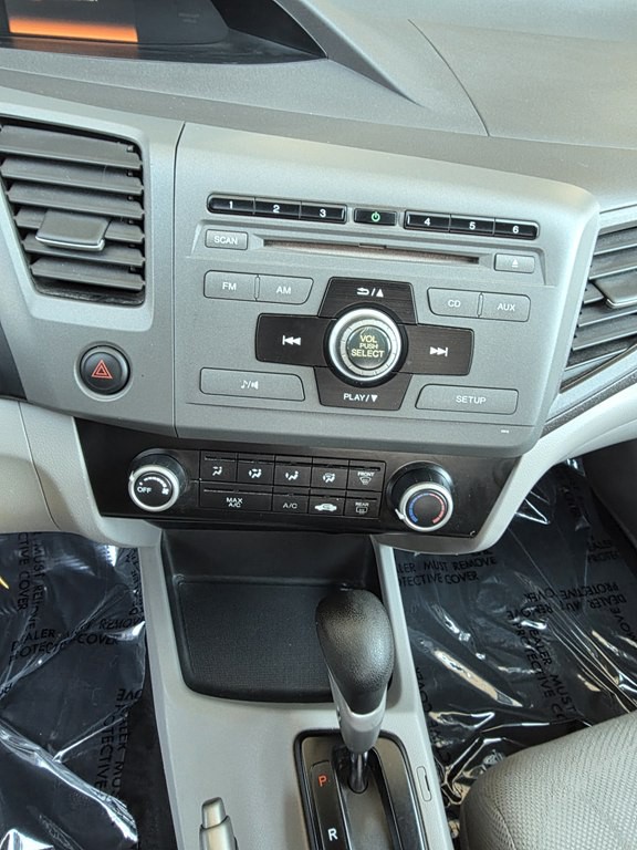 2012 Honda Civic Image 23