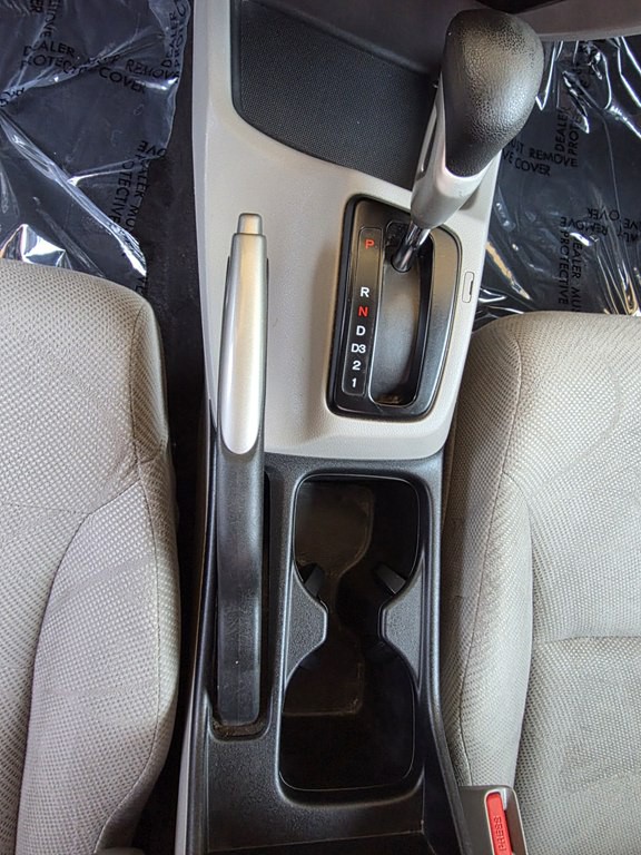 2012 Honda Civic Image 25