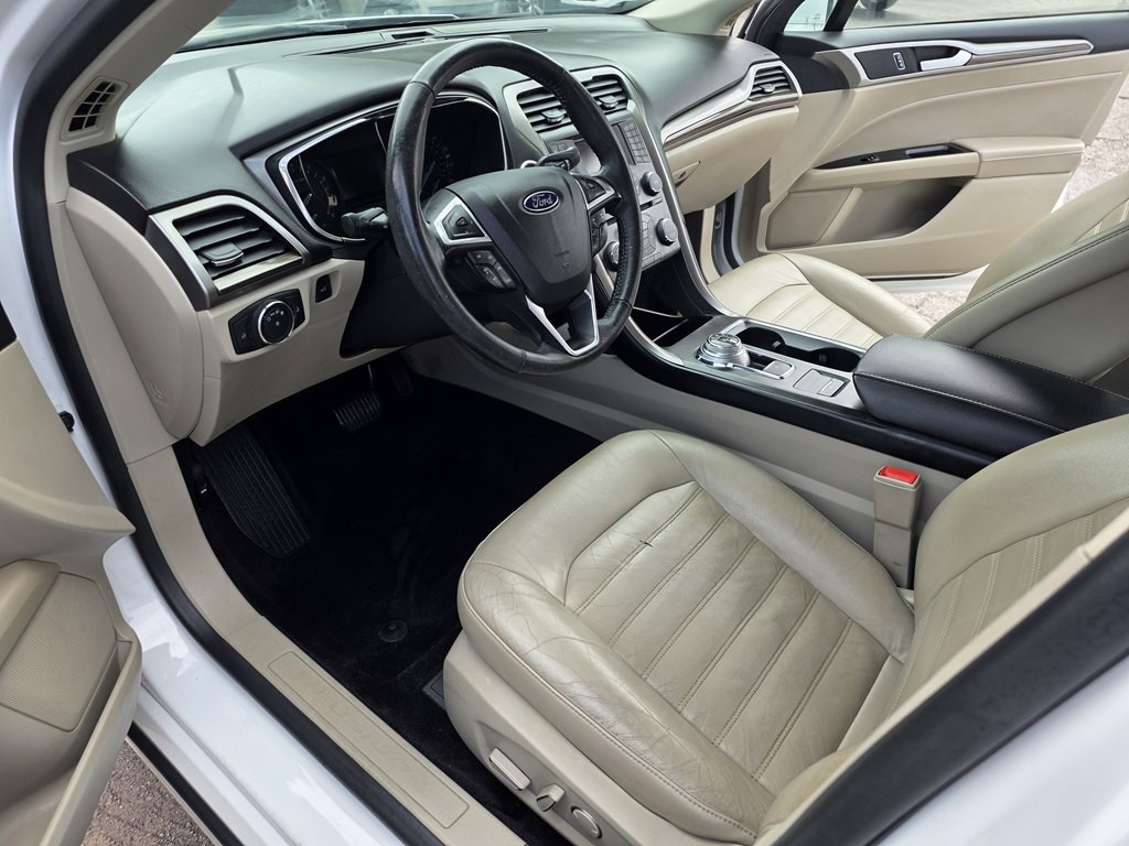 2018 Ford Fusion Image 12