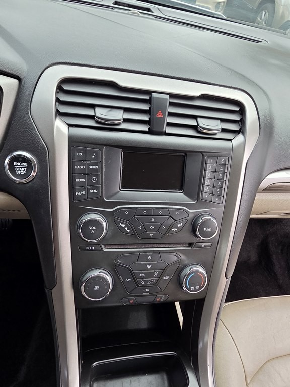 2018 Ford Fusion Image 20