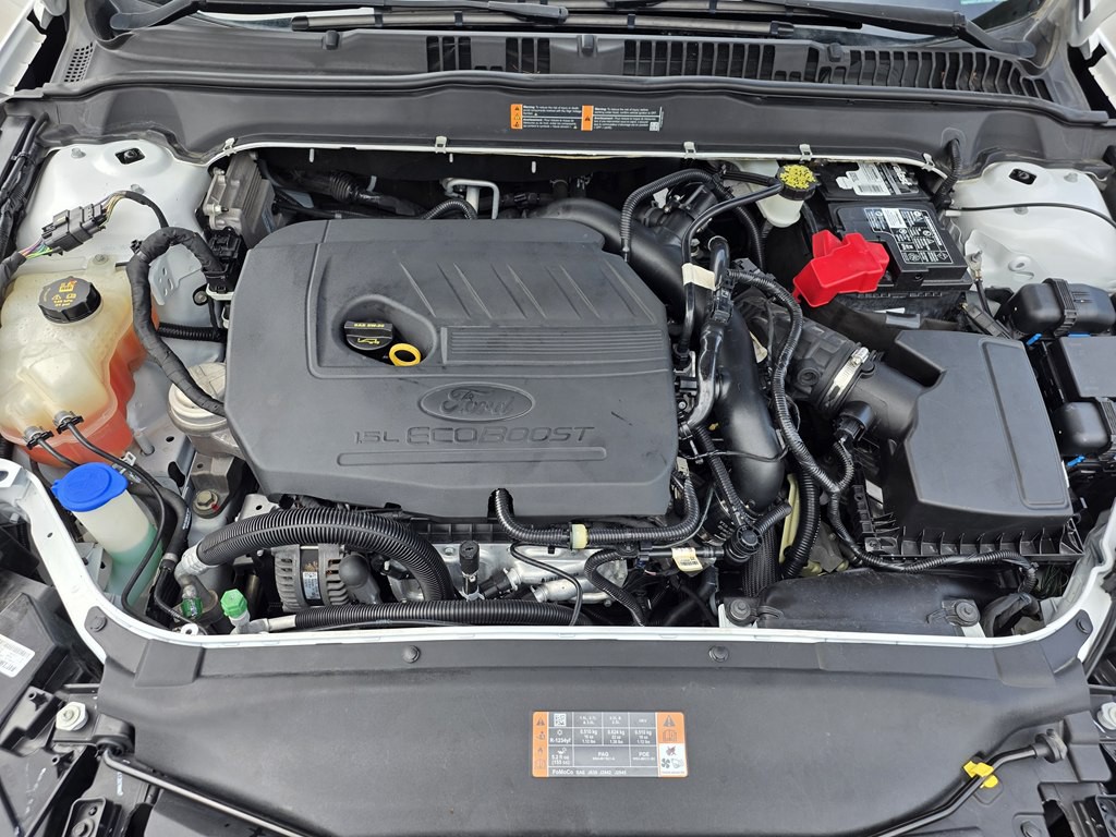 2018 Ford Fusion Image 28