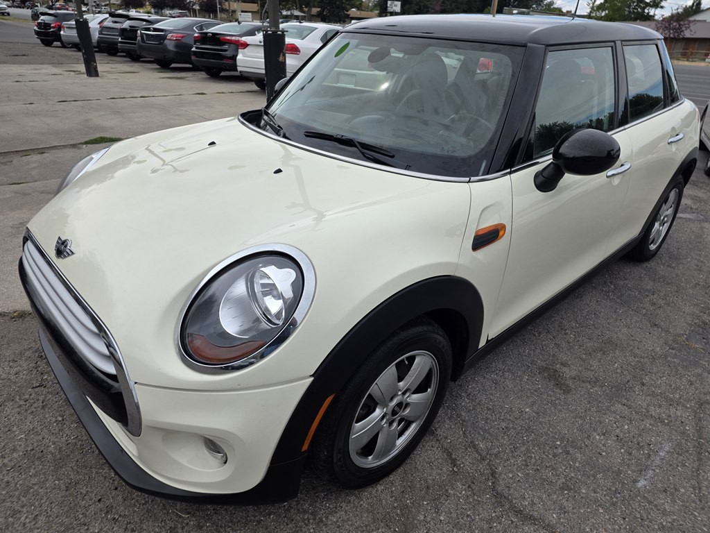 2015 MINI Cooper Image 4