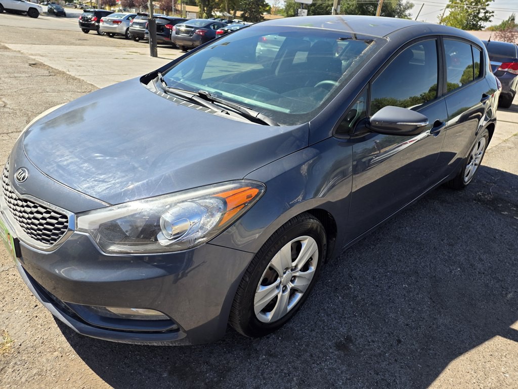 2016 Kia Forte Image 4