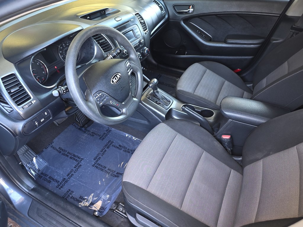 2016 Kia Forte Image 11