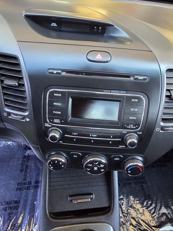 2016 Kia Forte Image 21