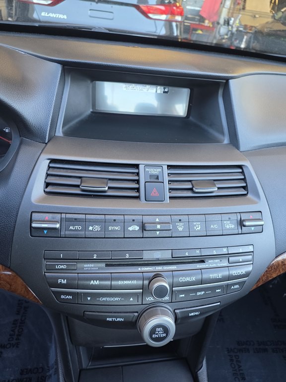 2012 Honda Accord Image 22
