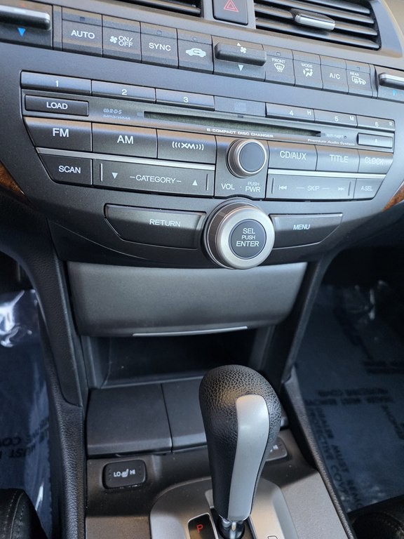 2012 Honda Accord Image 23
