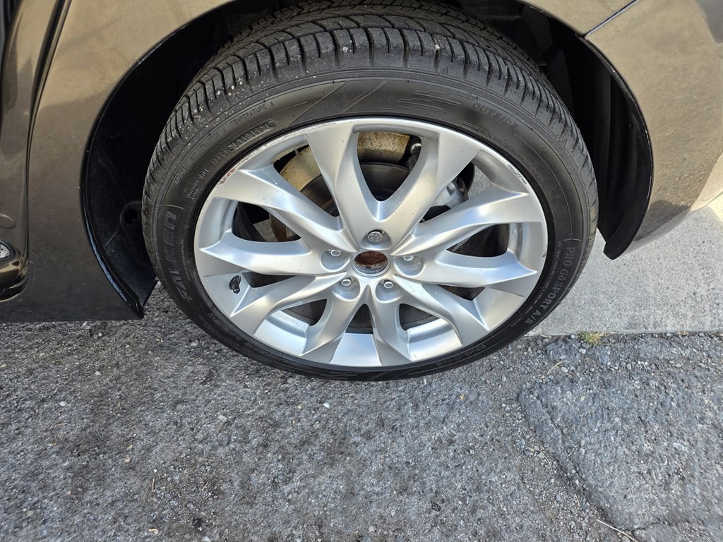 2014 Mazda Mazda3 Image 30