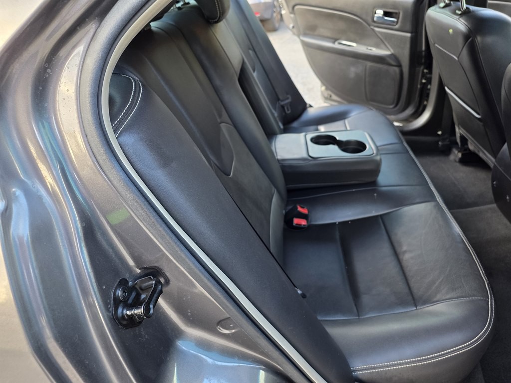 2012 Ford Fusion Image 16