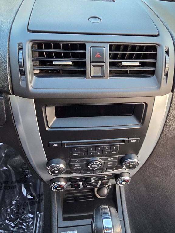 2012 Ford Fusion Image 20