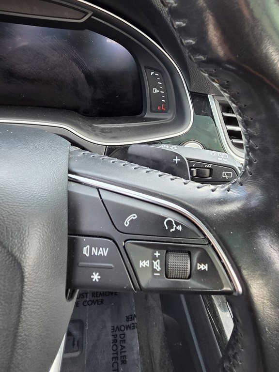 2017 Audi Q7 Image 21