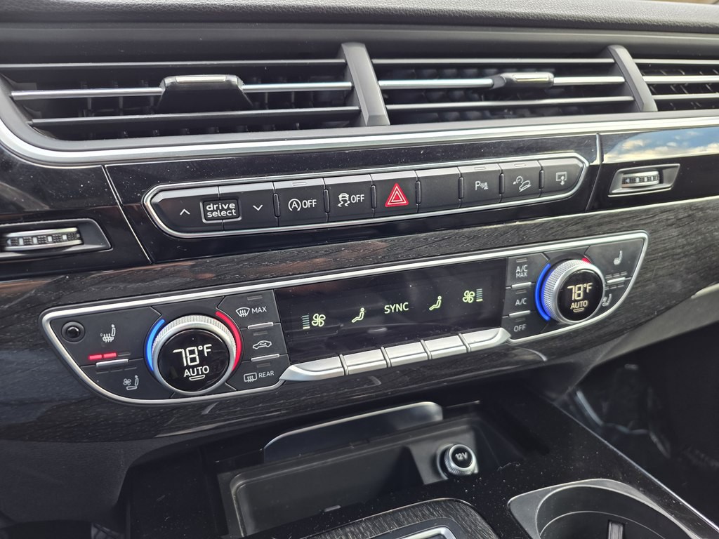 2017 Audi Q7 Image 25