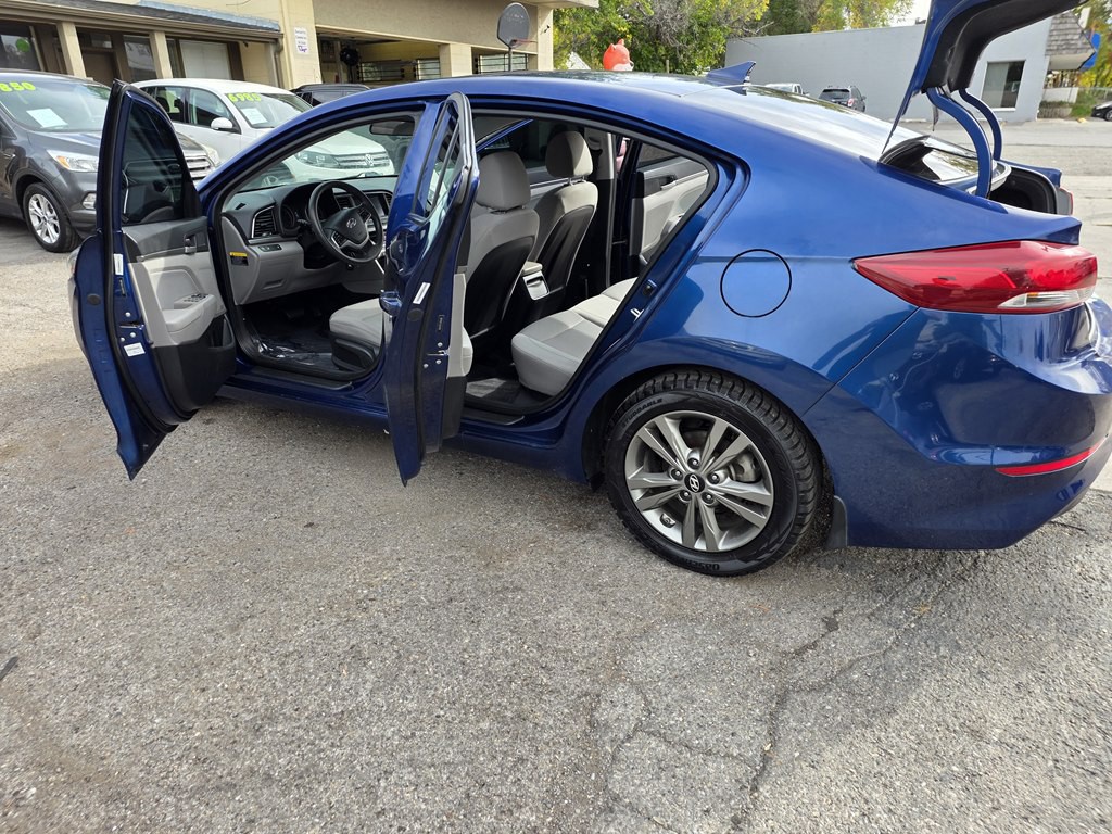 2018 Hyundai Elantra Image 8