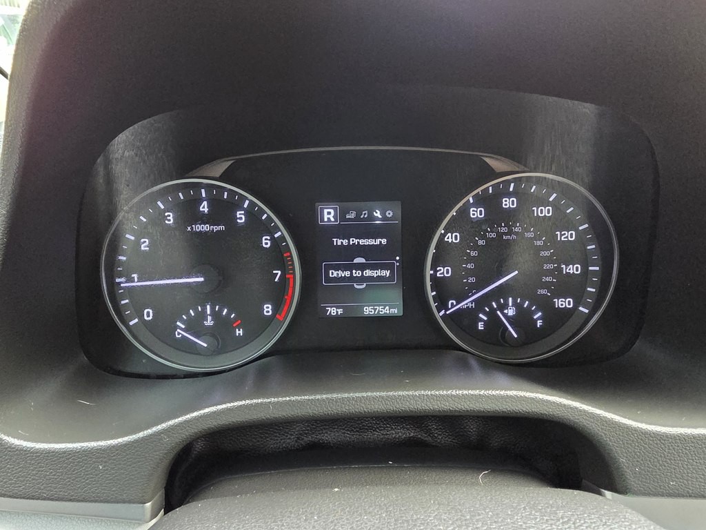 2018 Hyundai Elantra Image 19