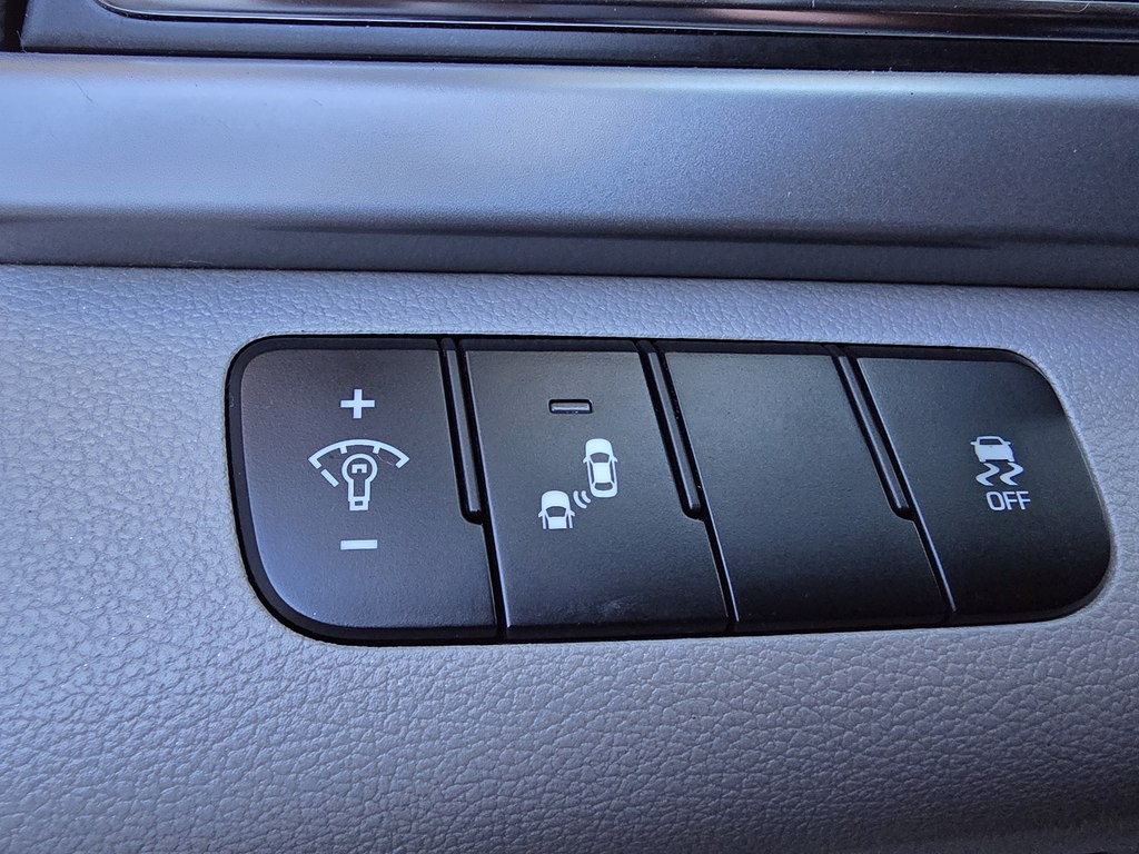 2018 Hyundai Elantra Image 27
