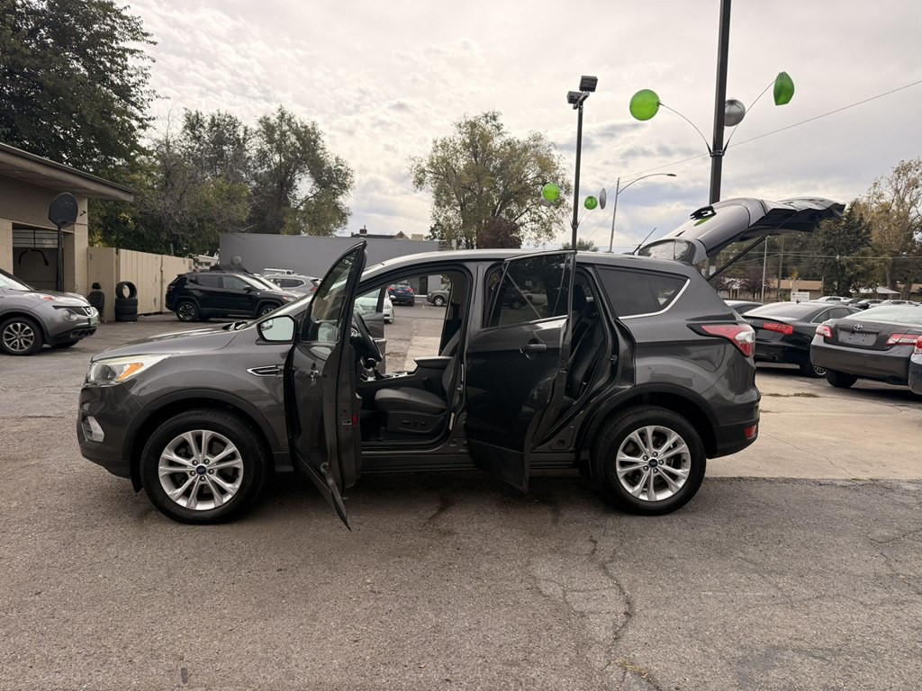 2017 Ford Escape Image 8