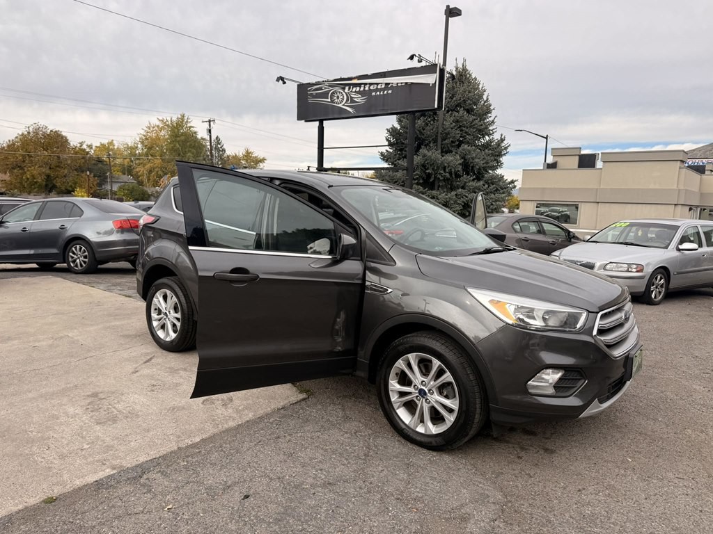 2017 Ford Escape Image 13