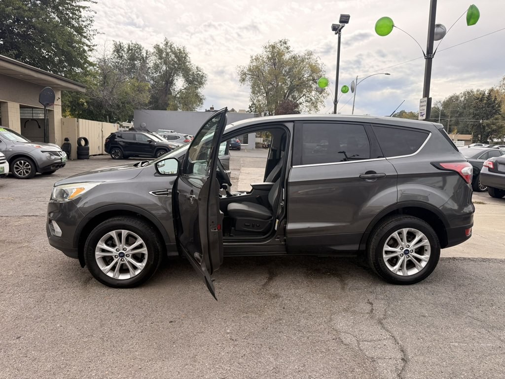 2017 Ford Escape Image 16