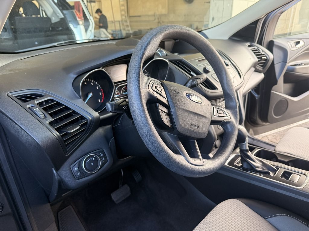 2017 Ford Escape Image 21