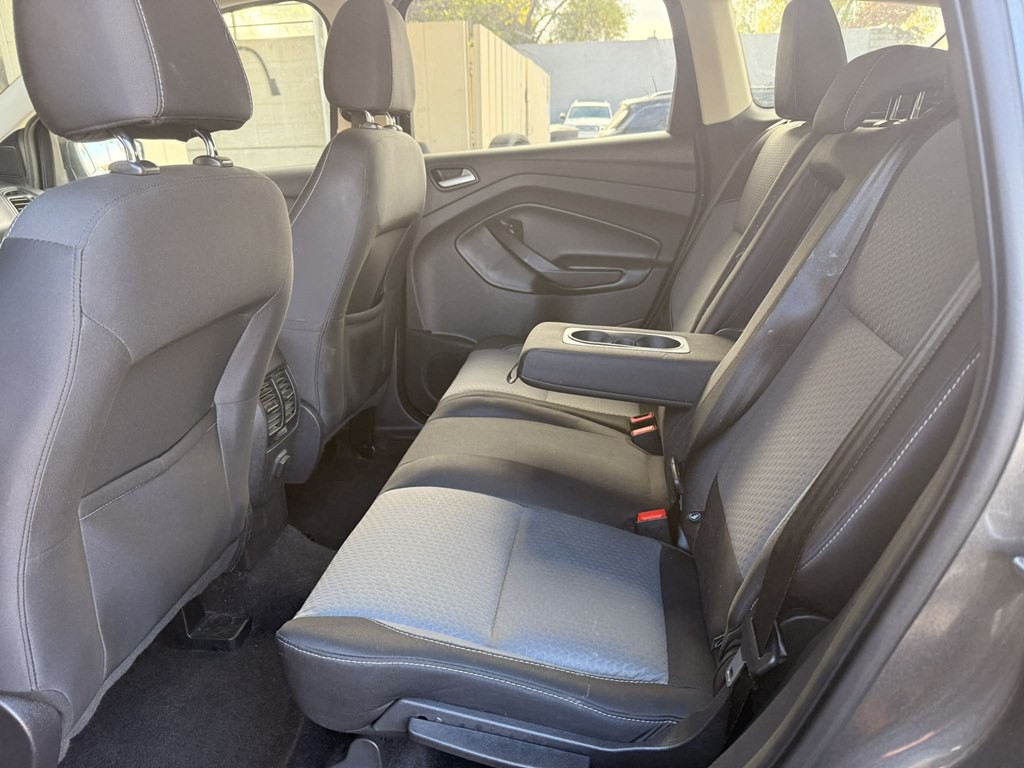 2017 Ford Escape Image 35