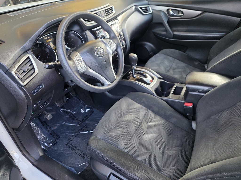 2016 Nissan Rogue Image 13