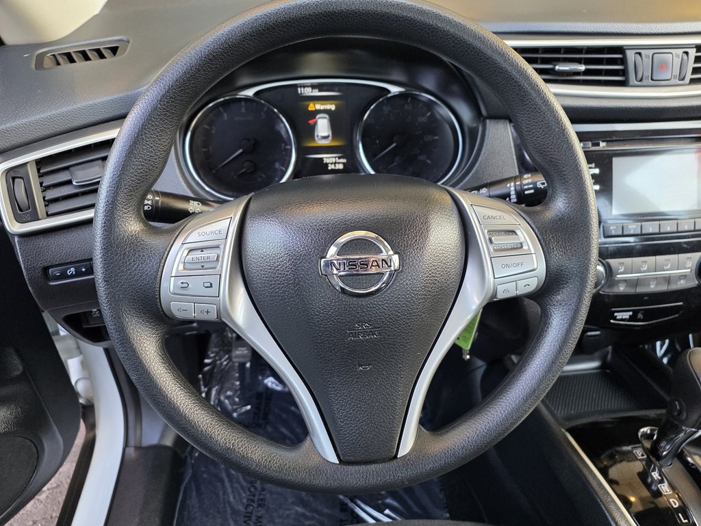 2016 Nissan Rogue Image 21