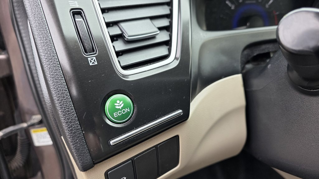 2013 Honda Civic Image 13