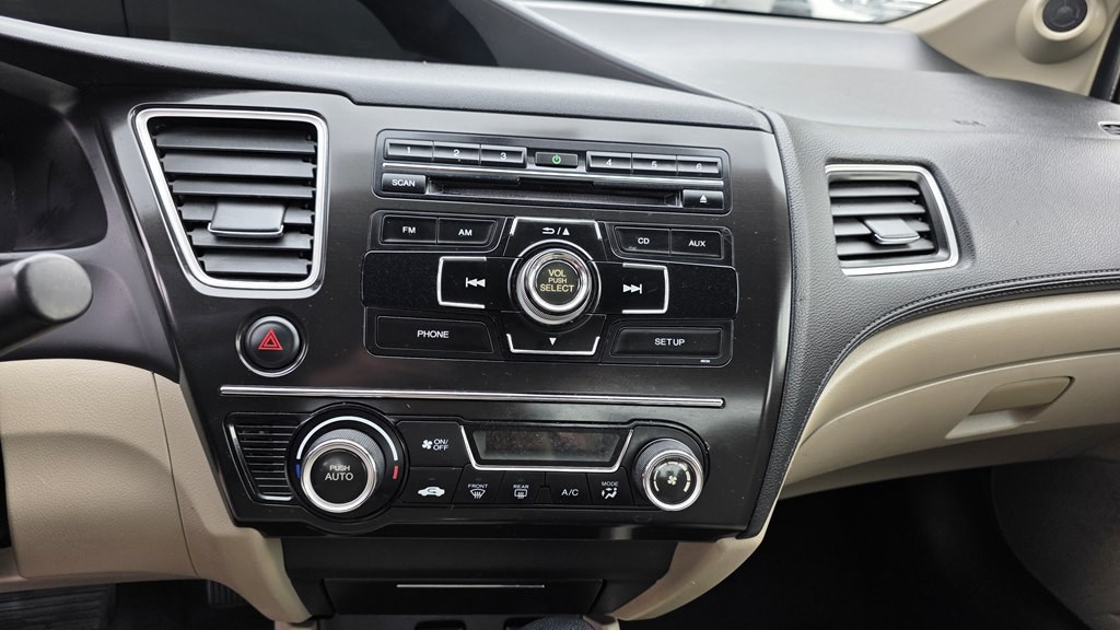 2013 Honda Civic Image 15