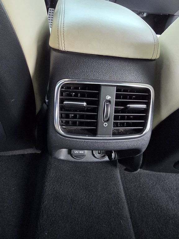 2016 Kia Optima Image 32