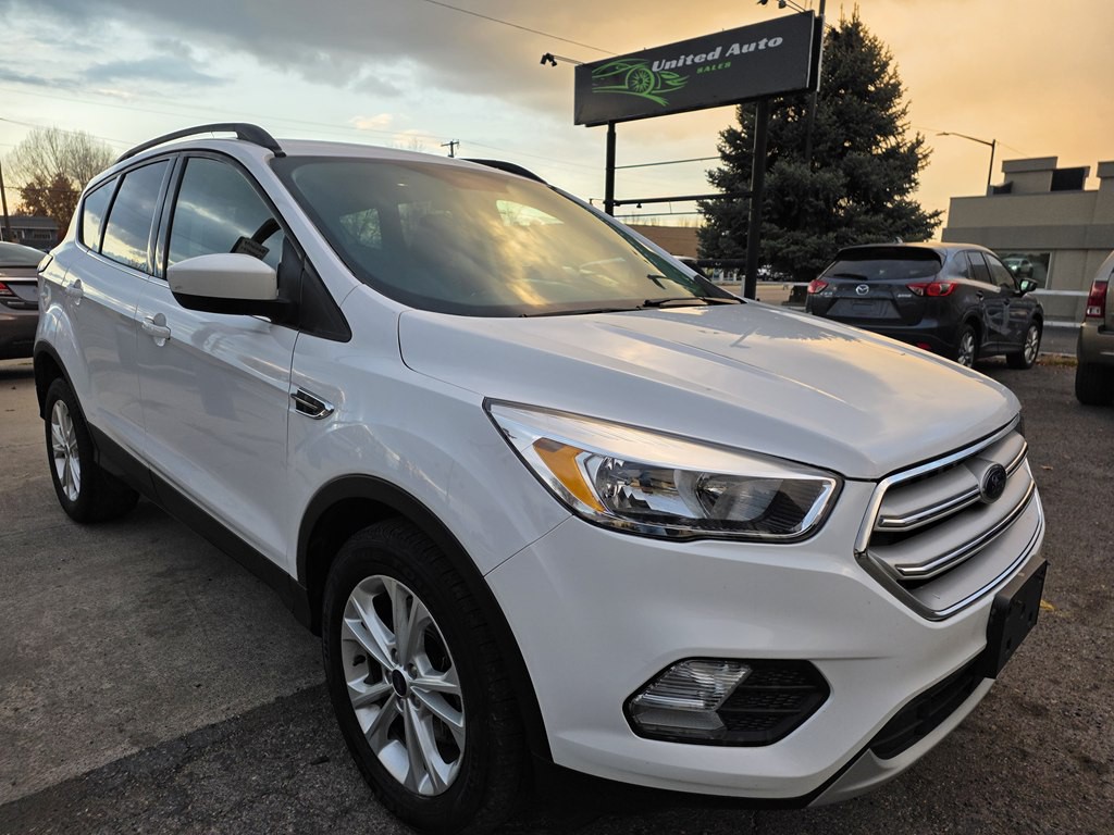 2018 Ford Escape Image 1