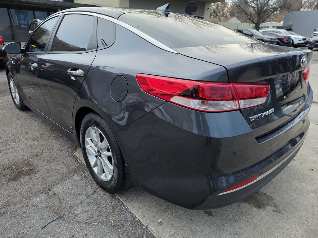 2017 Kia Optima Image 5