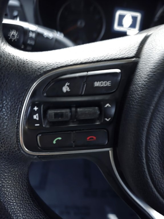 2017 Kia Optima Image 21