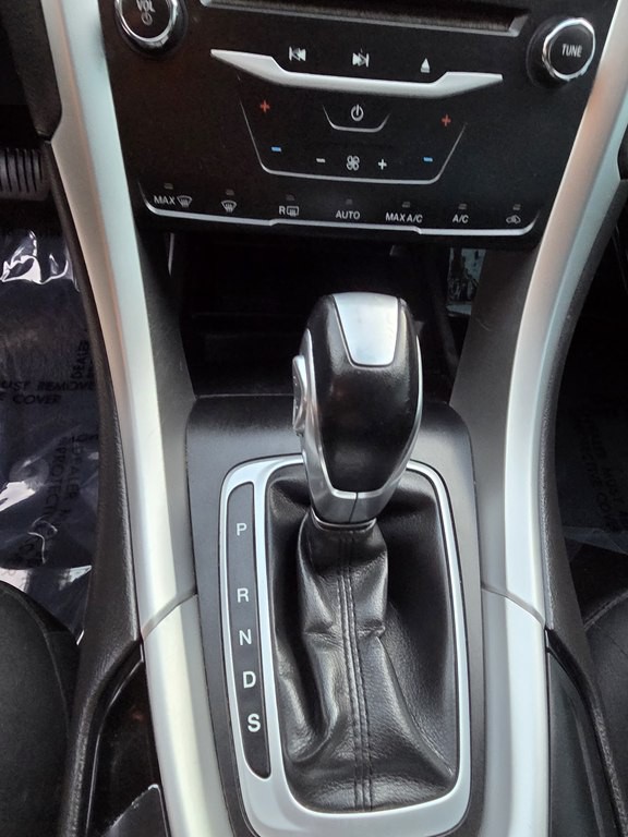 2013 Ford Fusion Image 25