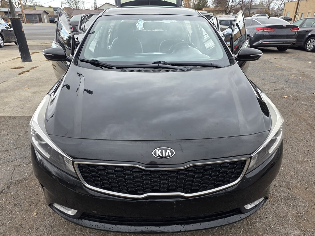 2017 Kia Forte Image 3