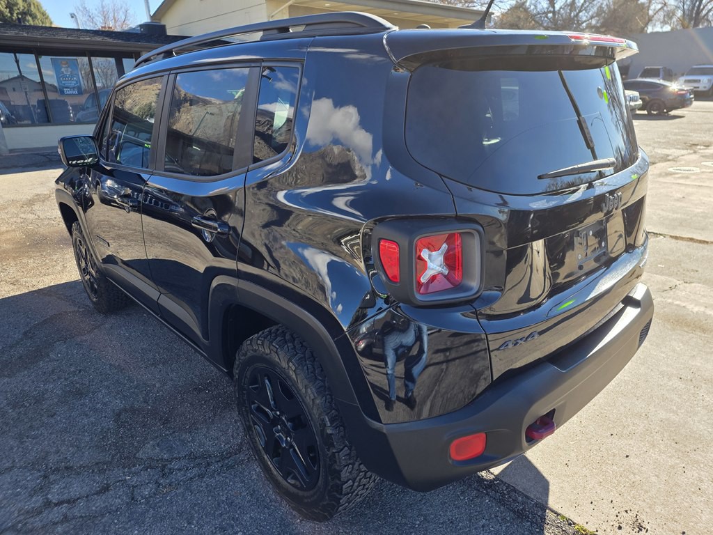 2017 Jeep Renegade Image 4
