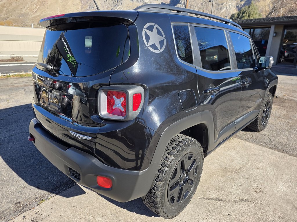 2017 Jeep Renegade Image 6