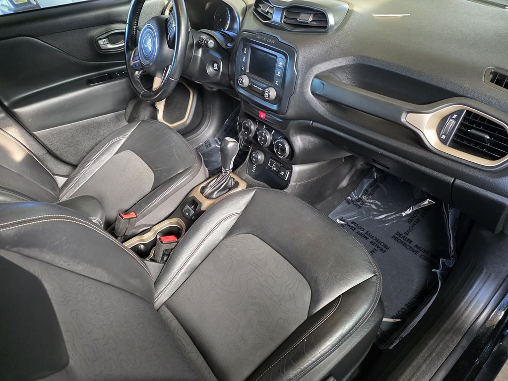 2017 Jeep Renegade Image 15